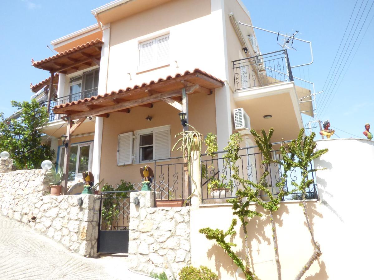ארגוסטולי Anna Apartments מראה חיצוני תמונה
